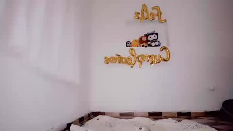 little_selene online show from 8, 9, 2025