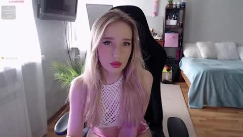 Sonya online show from 11, 3, 2025