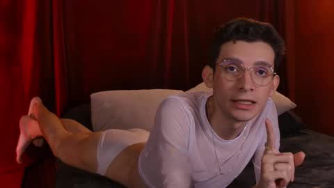 Snapshot of little_twiink chatting on 14, 2, 2026 Juan Ferrer online show from 14, 2, 2026