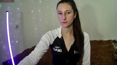 LittleAhWitch online show from 6, 3, 2025