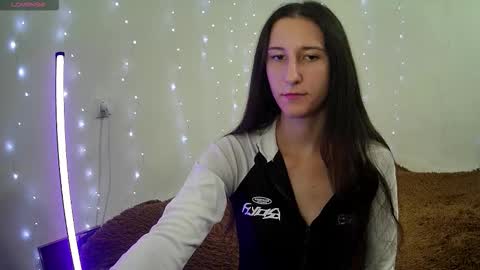 LittleAhWitch online show from 16, 9, 2025