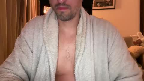 Snapshot of littlebigrabbit chatting on 7, 6, 2026 LittleBigRabbit online show from 7, 6, 2026