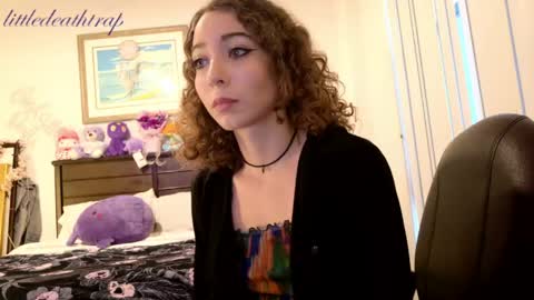 littledeathtrap online show from 11, 4, 2026