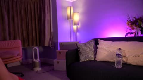 Snapshot of littlee33 chatting on 13, 1, 2025 Emily Hill online show from 13, 1, 2025
