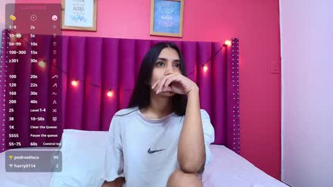 Emily  online show from 28, 1, 2025