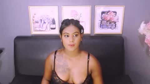 littleindianmilf online show from 29, 1, 2025