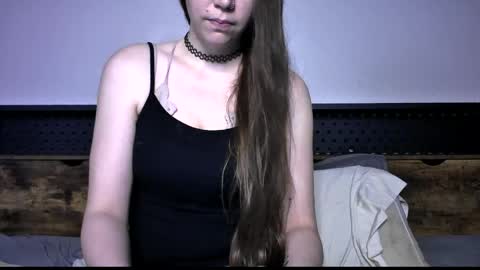 Snapshot of littlejessielov chatting on 25, 4, 2026 Jessie online show from 25, 4, 2026