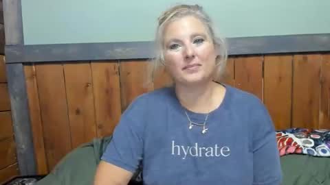 lisanixs online show from 3, 10, 2025