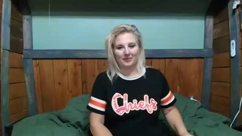 lisanixs online show from 20, 10, 2025