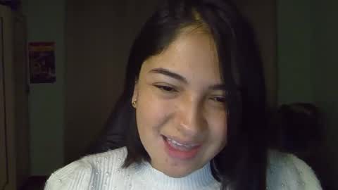 Mia  Wednesday to Sunday 730 am to 1030 am Colombian Hour D online show from 19, 10, 2025
