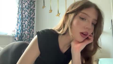 littleprincess3000 online show from 25, 4, 2026