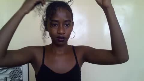 Snapshot of littlesandie chatting on 16, 12, 2024 littlesandie online show from 16, 12, 2024