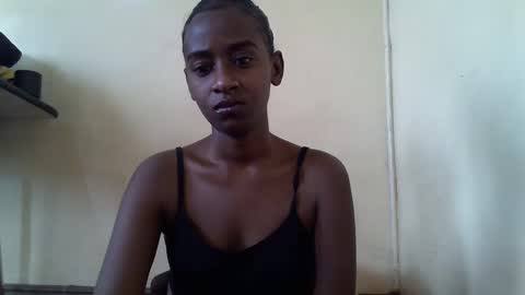 Snapshot of littlesandie chatting on 3, 3, 2025 littlesandie online show from 3, 3, 2025