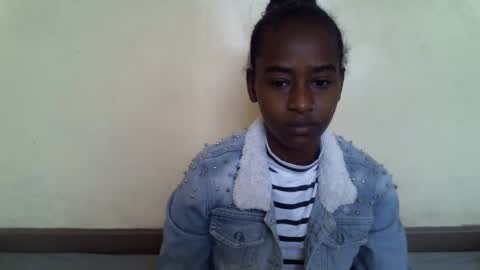 Snapshot of littlesandie chatting on 1, 11, 2025 littlesandie online show from 1, 11, 2025