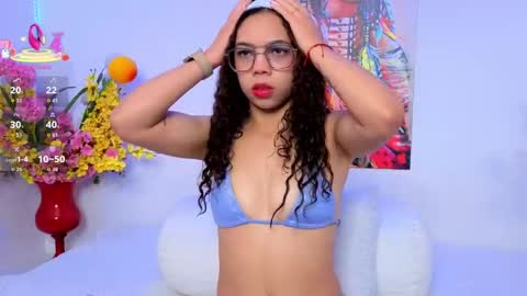 Snapshot of littlesky__ chatting on 12, 4, 2026 Kimberly online show from 12, 4, 2026