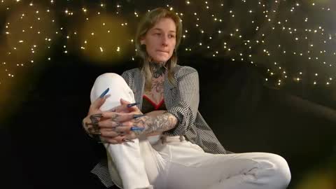 Niki  free tg channel with some photos gifs and info about streams  online show from 8, 2, 2026