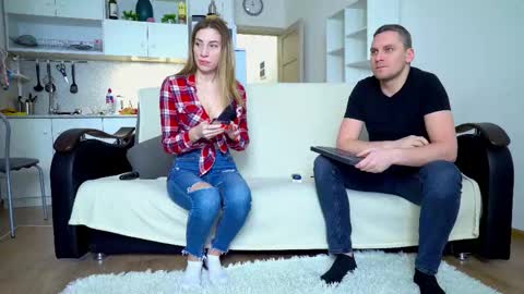 Snapshot of littlesweettifany chatting on 12, 2, 2025 Little Tifany online show from 12, 2, 2025