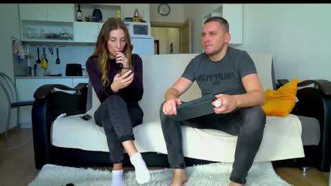 Snapshot of littlesweettifany chatting on 17, 10, 2025 Little Tifany online show from 17, 10, 2025