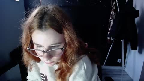 Snapshot of littleviki_ chatting on 21, 12, 2024 Viki online show from 21, 12, 2024