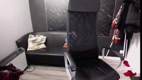 Snapshot of littleviki_ chatting on 13, 2, 2025 Viki online show from 13, 2, 2025