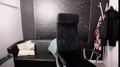 Snapshot of littleviki_ chatting on 5, 3, 2025 Viki online show from 5, 3, 2025