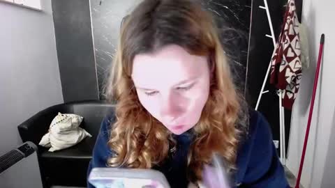 Snapshot of littleviki_ chatting on 15, 9, 2025 Viki online show from 15, 9, 2025