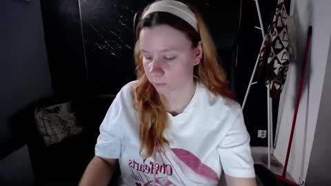 Snapshot of littleviki_ chatting on 16, 9, 2025 Viki online show from 16, 9, 2025