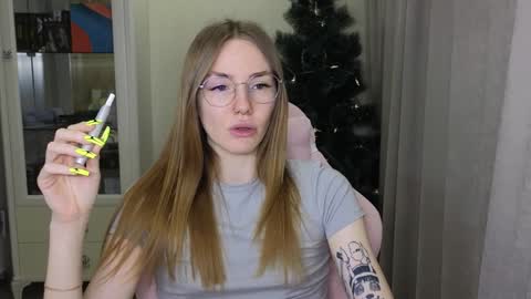 Snapshot of littlevildevil chatting on 21, 12, 2024 Eliana online show from 21, 12, 2024
