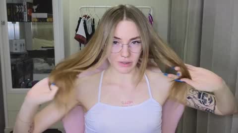 Snapshot of littlevildevil chatting on 30, 1, 2025 Eliana online show from 30, 1, 2025