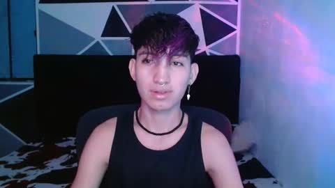 Snapshot of littlextrem chatting on 11, 12, 2024 Eros online show from 11, 12, 2024