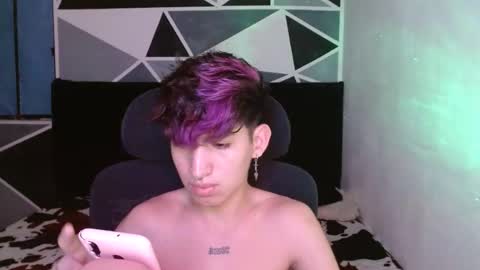 Snapshot of littlextrem chatting on 18, 12, 2024 Eros online show from 18, 12, 2024
