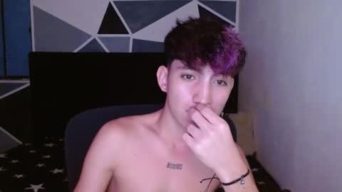 Snapshot of littlextrem chatting on 23, 12, 2024 Eros online show from 23, 12, 2024