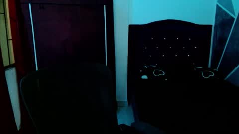 Eros online show from 3, 12, 2025