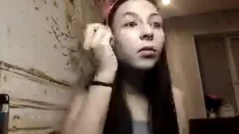 Snapshot of liviahatten chatting on 22, 12, 2025 Sofia online show from 22, 12, 2025