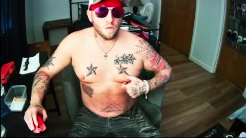 livingpuddle online show from 15, 4, 2026