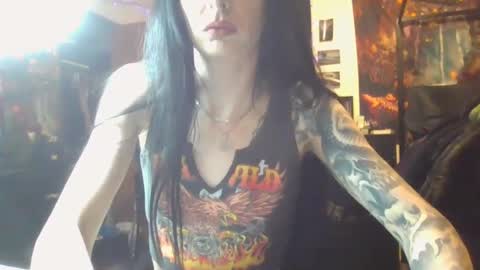 Liv Mirage online show from 25, 2, 2025