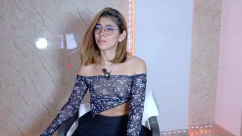 Snapshot of lixy_biker1 chatting on 28, 7, 2026 Lixy online show from 28, 7, 2026