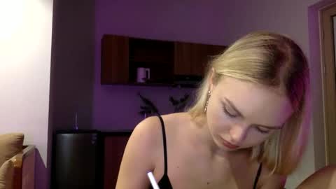 Snapshot of liya_69 chatting on 22, 10, 2025 Liya online show from 22, 10, 2025