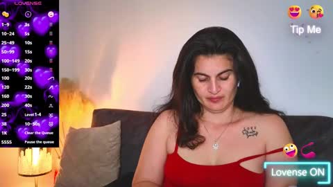 Snapshot of liz_devine chatting on 25, 2, 2025 liz online show from 25, 2, 2025