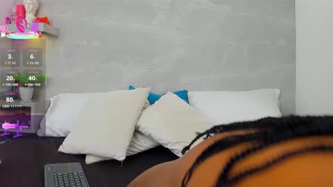 Snapshot of liz_ortega30 chatting on 5, 12, 2025 liza online show from 5, 12, 2025