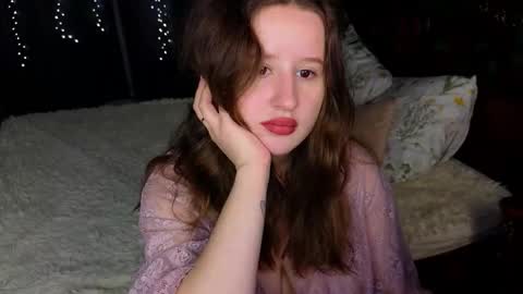 Snapshot of liza_mur chatting on 3, 12, 2025 your love online show from 3, 12, 2025