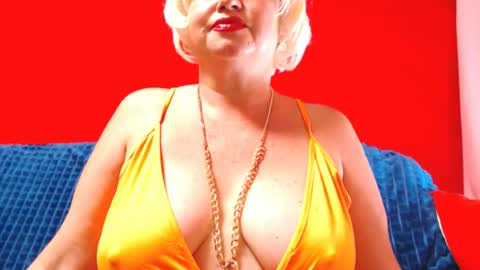 Snapshot of lizabrazzer chatting on 1, 7, 2026 LizaBrazzer online show from 1, 7, 2026