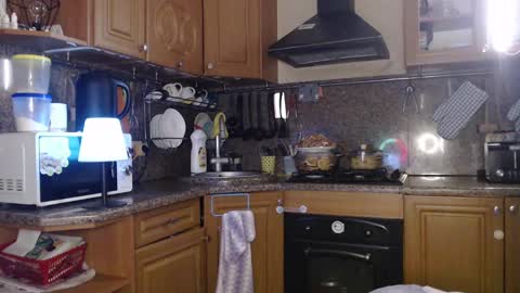 LizaCakes online show from 27, 2, 2025