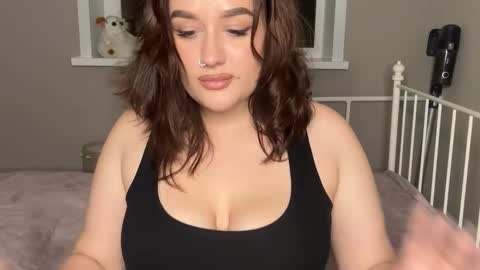 Snapshot of lizamartina chatting on 11, 9, 2025 lizamartina online show from 11, 9, 2025