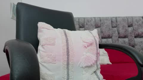  LIZBETH ROSS  online show from 22, 11, 2025