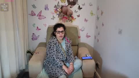 Snapshot of lizysoul chatting on 5, 1, 2025 Lizy online show from 5, 1, 2025