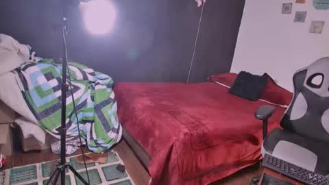 lizz_milf online show from 12, 9, 2025