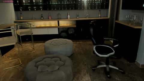 Snapshot of lizzhamilton_ chatting on 19, 1, 2025 Lizzi online show from 19, 1, 2025