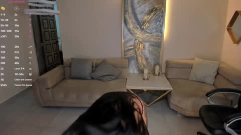 Snapshot of lizzhamilton_ chatting on 4, 2, 2025 Lizzi online show from 4, 2, 2025