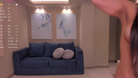 Snapshot of lizzhamilton_ chatting on 8, 2, 2025 Lizzi online show from 8, 2, 2025